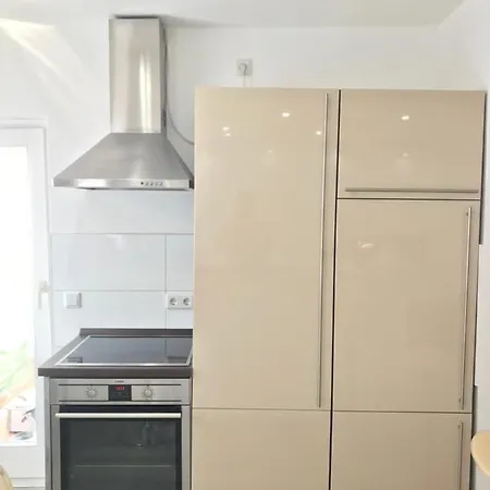 Aparts House - Balkon - Free Parking- Wifi - Kitchen 埃森
