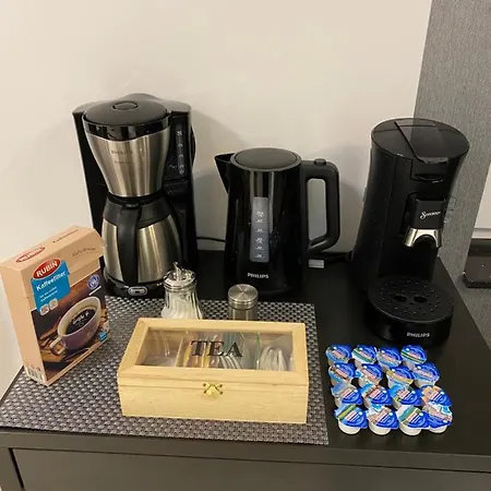 Aparts House - Balkon - Free Parking- Wifi - Kitchen * 에센