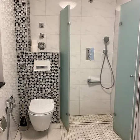 Aparts House - Balkon - Free Parking- Wifi - Kitchen 公寓 埃森