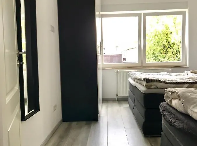 Aparts House - Balkon - Free Parking- Wifi - Kitchen 埃森