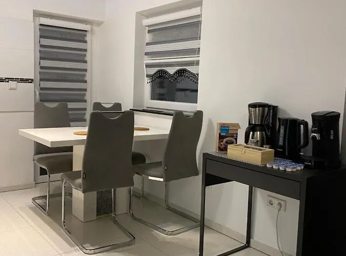 Aparts House - Balkon - Free Parking- Wifi - Kitchen Apartamento *