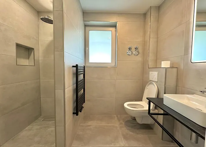 Aparts House - Balkon - Free Parking- Wifi - Kitchen 公寓